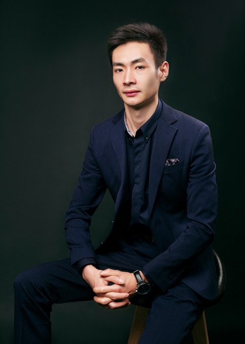 李陽